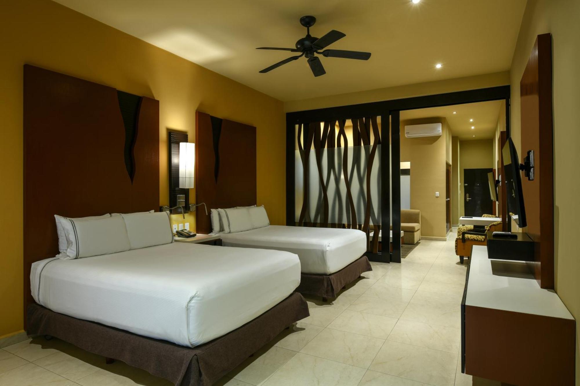 Generations Riviera Maya Family Resort Catamaran, Water Park & More Inclusive Puerto Morelos Exterior foto