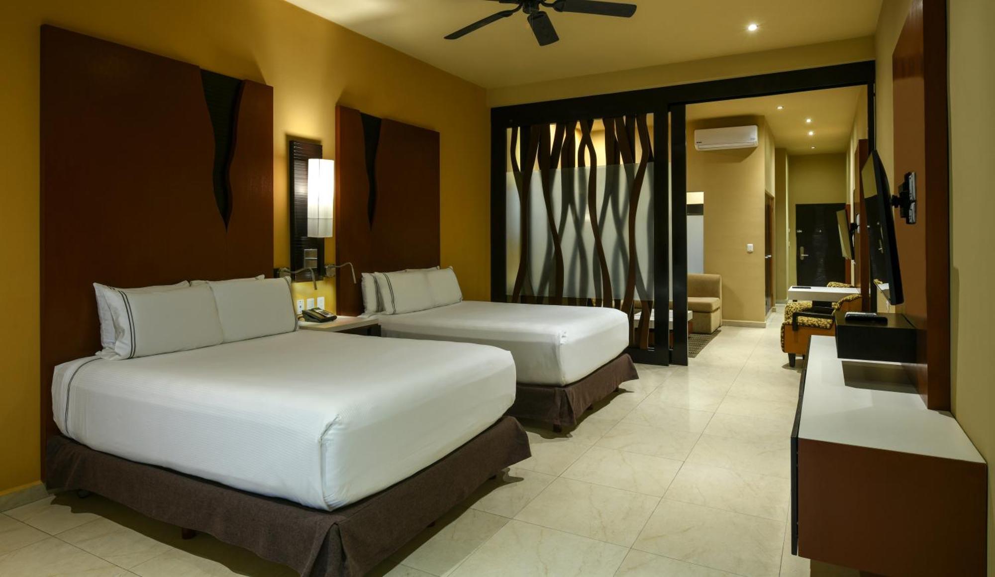 Generations Riviera Maya Family Resort Catamaran, Water Park & More Inclusive Puerto Morelos Exterior foto